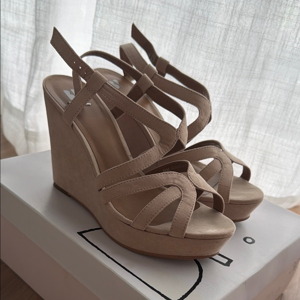 BP Women’s Beige Strappy Wedge Sandals